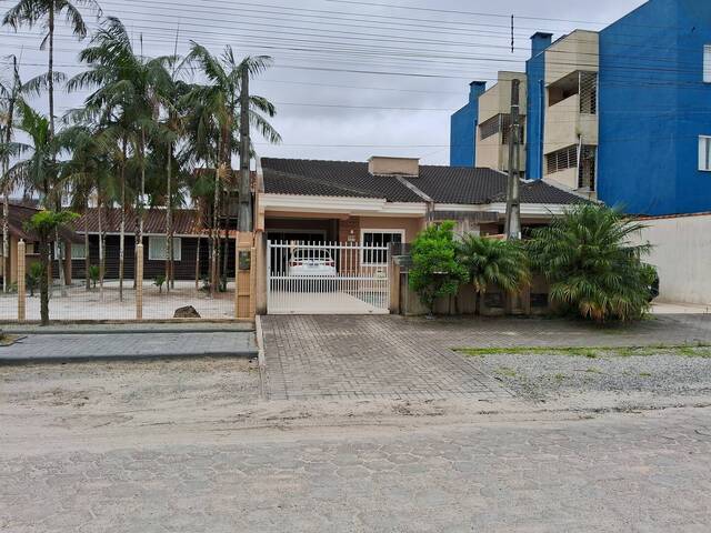 #14 - Casa para Venda em Itapoá - SC